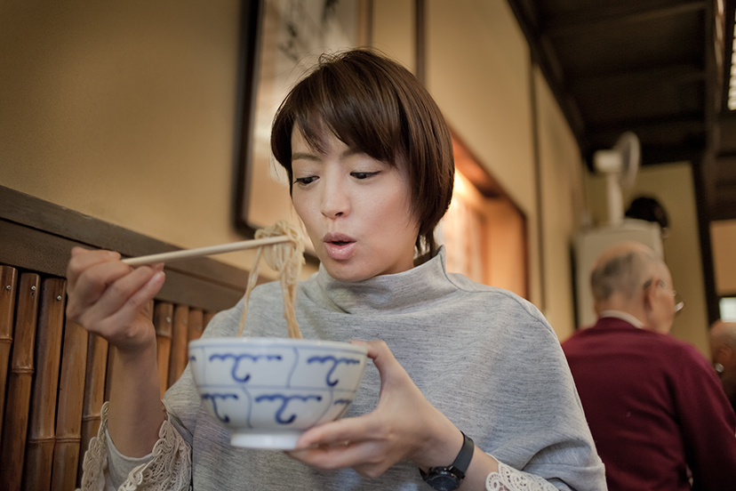 神田まつや、江戸前の老舗で愉しむ“蕎麦前”の味