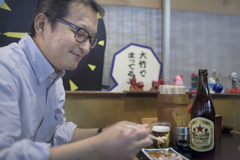 東京の東の果てに、もつ焼きの名店がある。