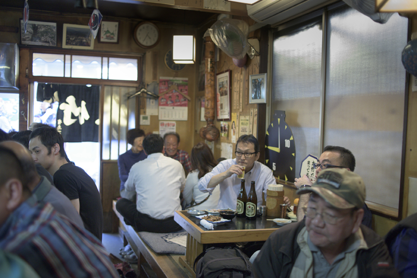 東京の東の果てに、もつ焼きの名店がある。