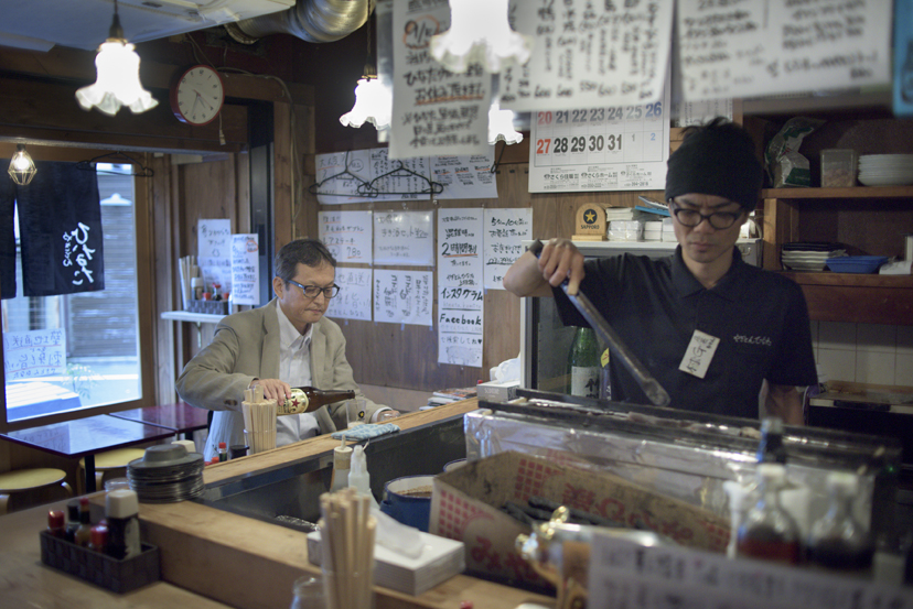 上板橋の下町的な雰囲気に、杯と箸が止まらない