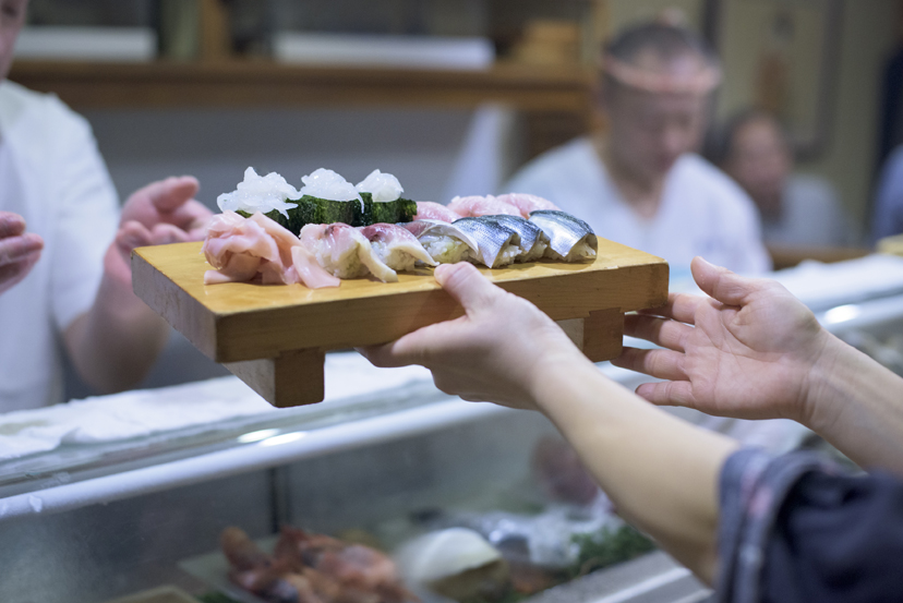 駒込で47年、「町のお寿司屋さん」は気前がいい