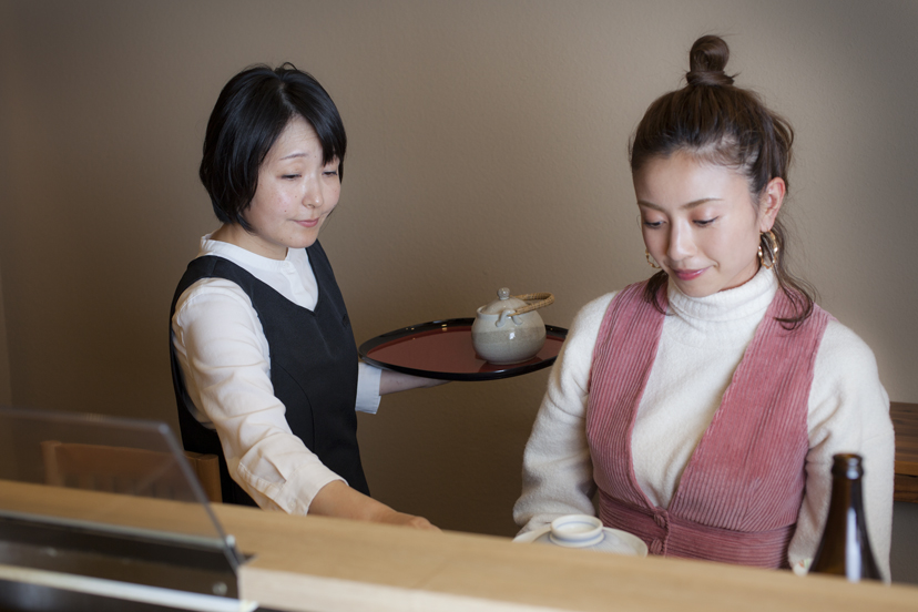 新御徒町「てんぷら 下村」意識も遠のく美味が、ある。