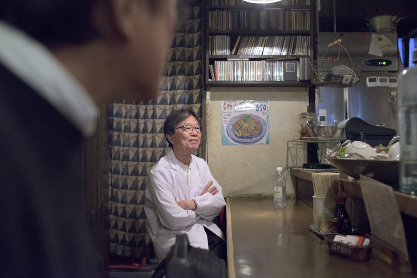 「モツ焼 酒 三鷹駅北口」うまい・やすい・しぶい店