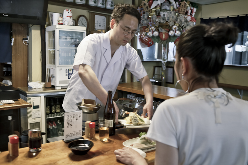 秋葉原「赤津加」“萌えキュン”の街の正統昭和酒場