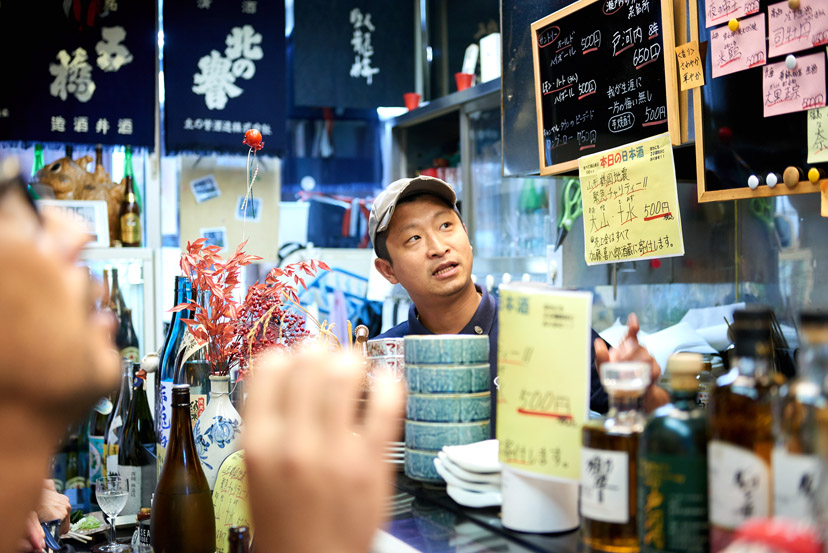 新橋駅前ビルの立ち飲みグルーヴがパねぇ