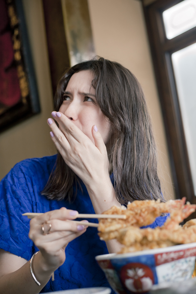 三ノ輪「土手の伊勢屋」で江戸前天丼の真髄を知る