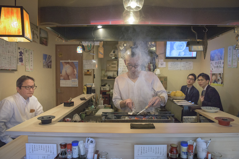 国分寺南口に「魚の串焼き」が名物のパンクな店がある