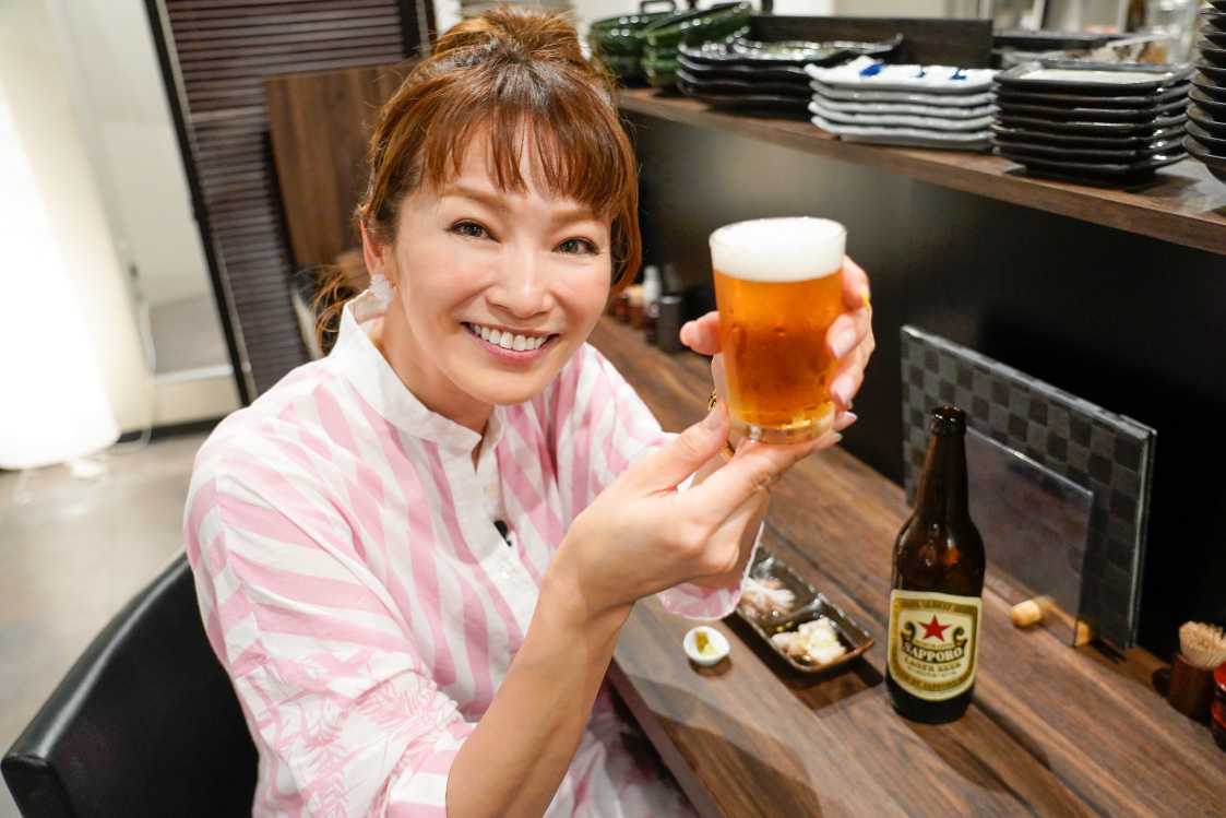 料理のプロも絶賛の店！「焼き鳥 もつ焼 新」。茹でキャベツ、まるちょうポン酢、白センマイの無限ループとは？