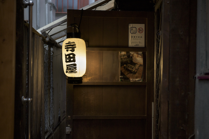 福岡・大名、ウソみたいな路地奥に「再訪必至の名酒場」がある