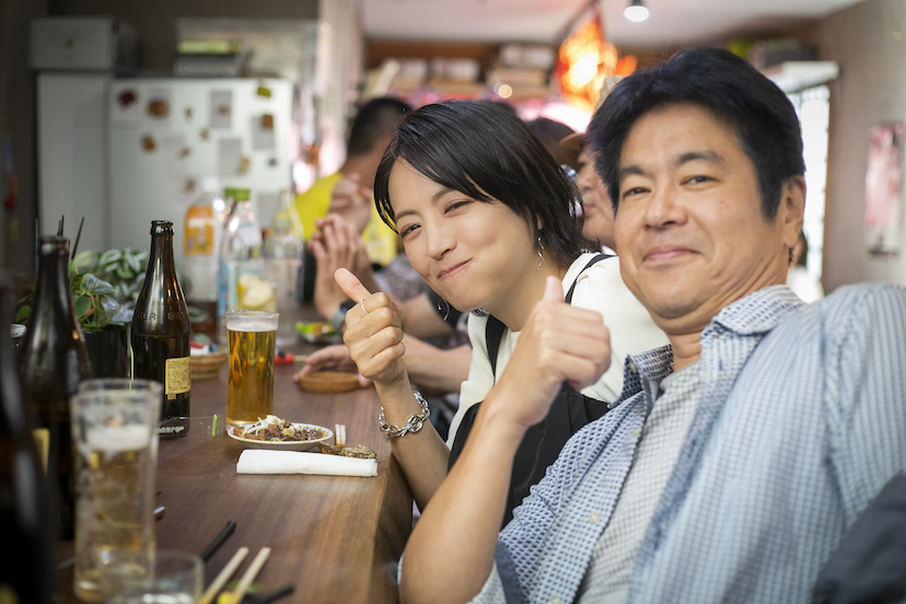 巣鴨「朝めし酒場ナニコレ食堂」朝8時から飲める呑兵衛たちの“秘密の楽園”