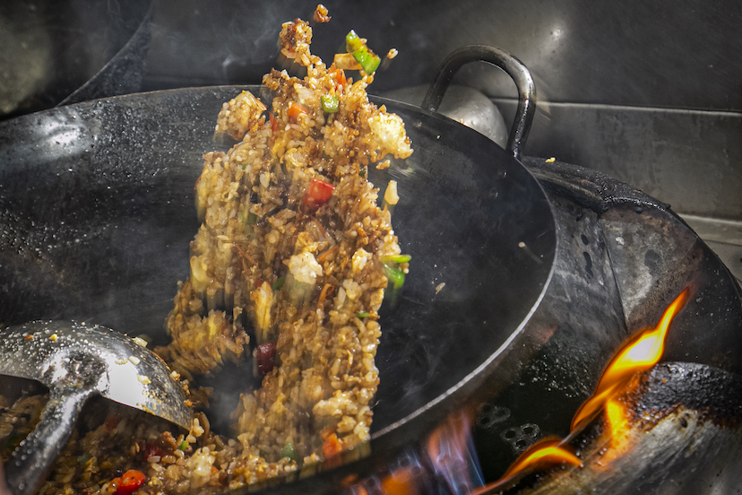 学芸大学「上海菜館」無敵のギョービー＆怒涛のトークに乾杯（完敗）