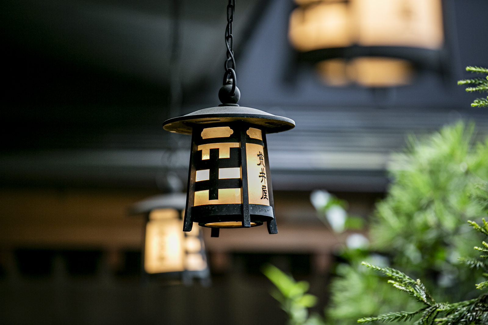 関内「荒井屋本店」旨さモーレツ！ 130年続く絶品牛鍋に感服