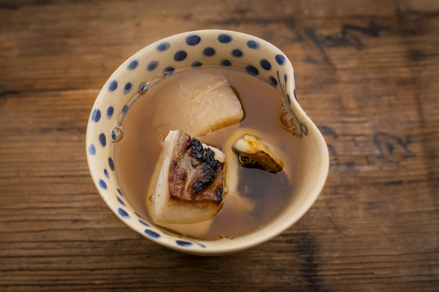 水天宮前「炭手前 鷽」心も焦がす、唯一無二の炭火料理フルコース