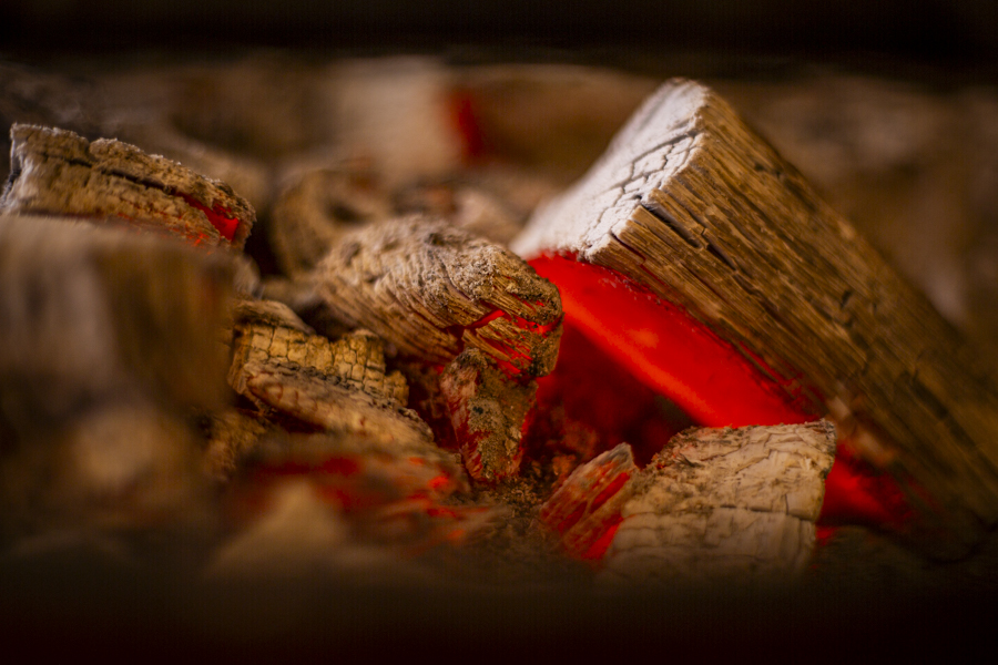 水天宮前「炭手前 鷽」心も焦がす、唯一無二の炭火料理フルコース