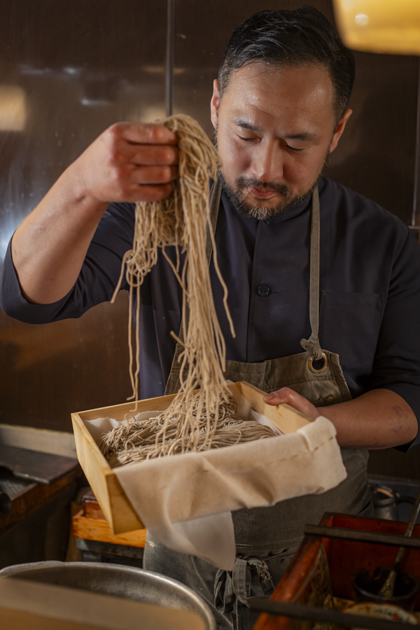水天宮前「炭手前 鷽」心も焦がす、唯一無二の炭火料理フルコース