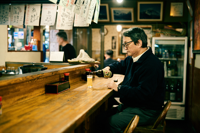 はからずもシーザーサラダの妙味に歓喜させられた茅ヶ崎の名酒場