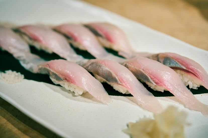 はからずもシーザーサラダの妙味に歓喜させられた茅ヶ崎の名酒場