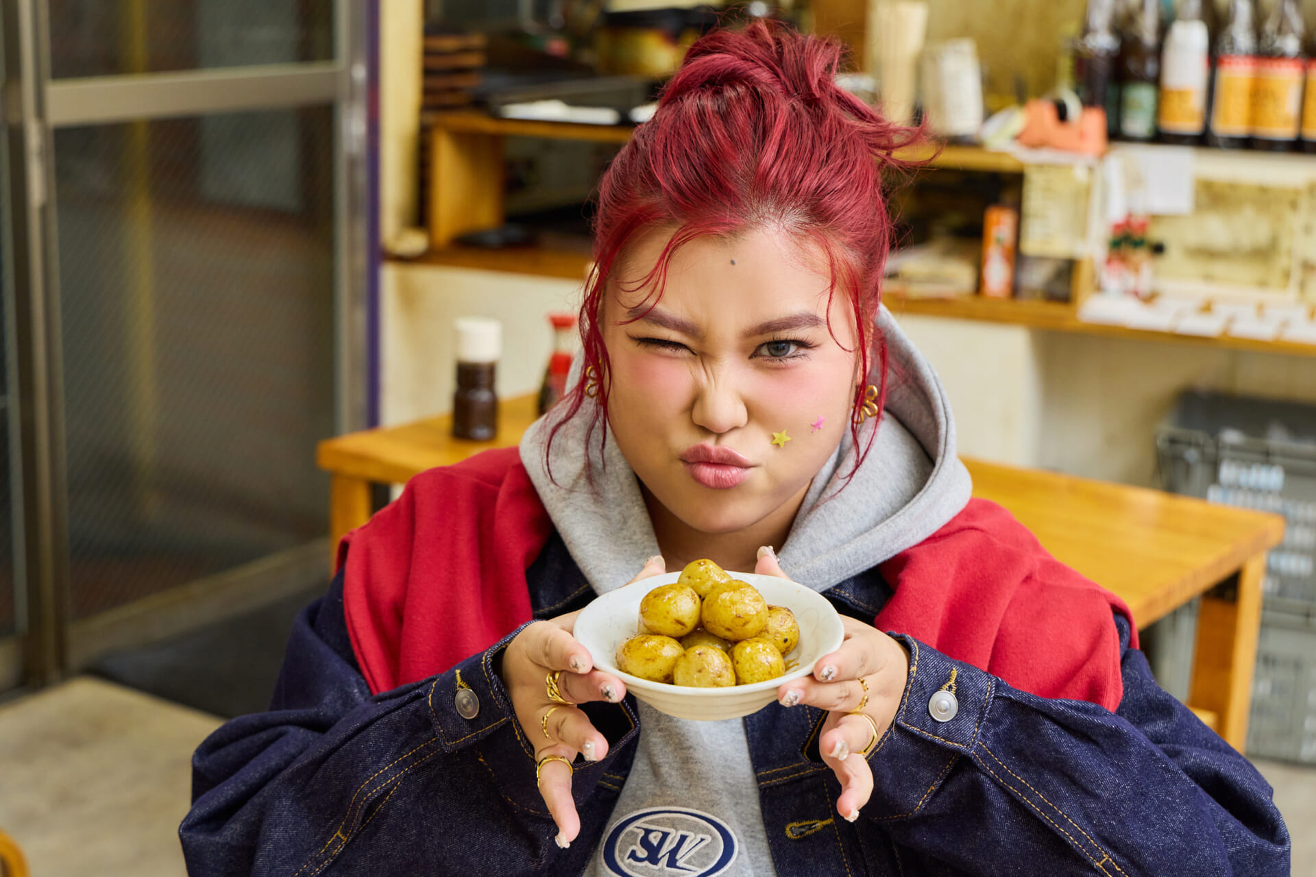 南阿佐ヶ谷「つきのや」名物“くさや”からナポリタンまで！呑べえのファミレス発見