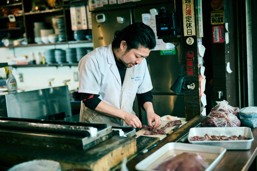 ぷらっと宇都宮へ 昼呑み小旅行でふれた赤星愛