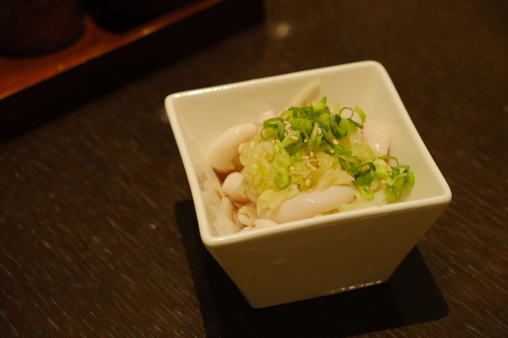赤坂「とらばこ」枝豆、小袋、串揚げ…酒飲みのツボを押さえた“呑べえ天国”