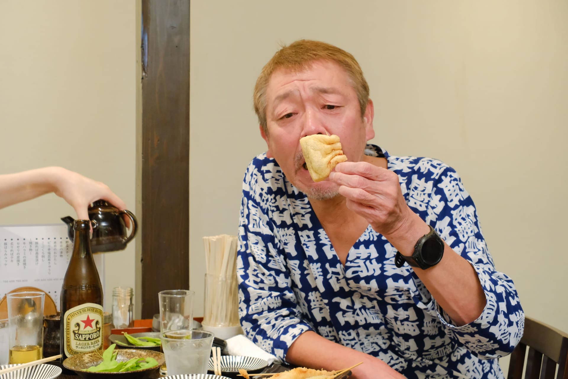 赤坂「とらばこ」枝豆、小袋、串揚げ…酒飲みのツボを押さえた“呑べえ天国”